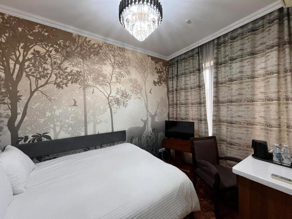 Luxurious Hotell Taraz Eksteriør bilde